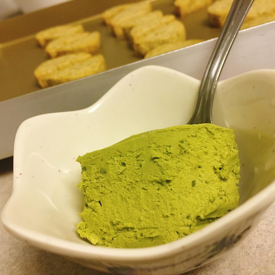浓醇抹茶冰淇淋