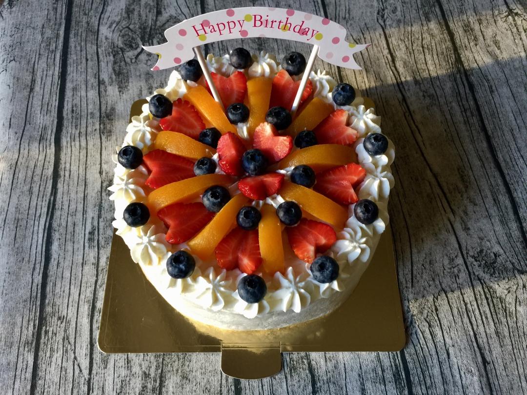 我为家人做蛋糕🎂