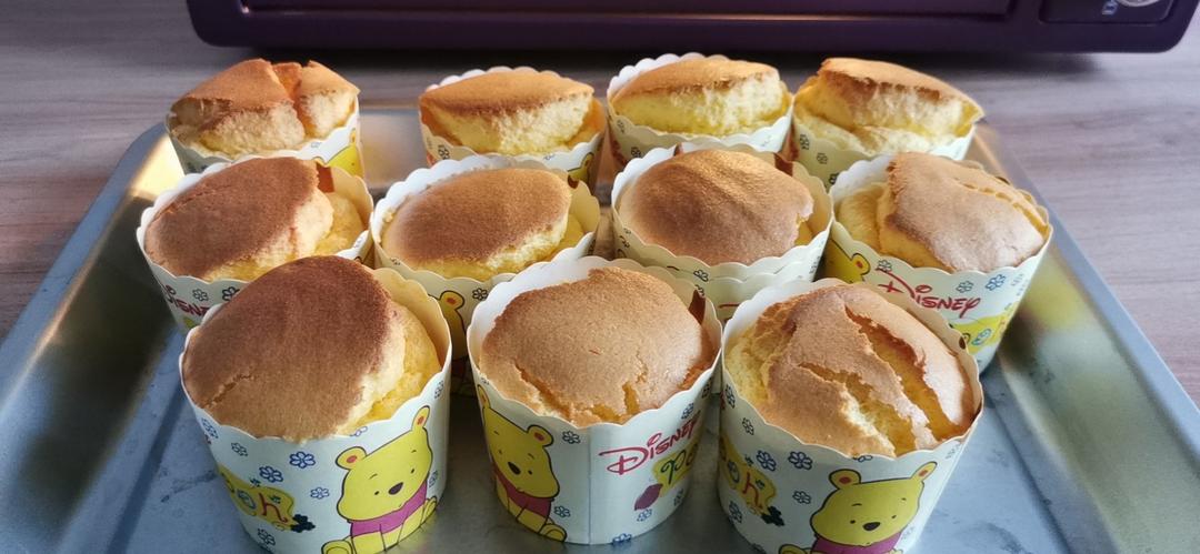 纸杯蛋糕 8寸戚风蛋糕的量