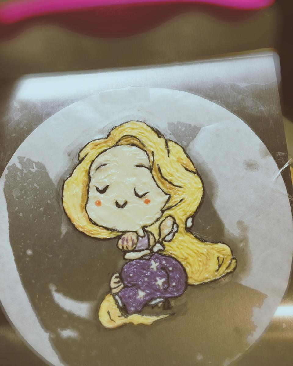 韩式简约奶油霜手绘蛋糕