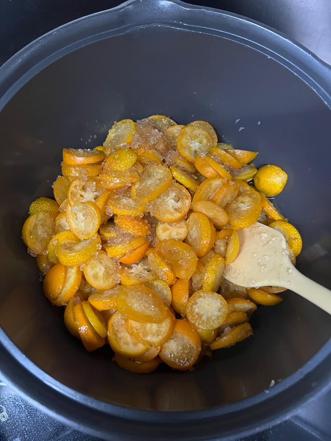 止咳润肺冰糖金桔膏的做法 步骤7