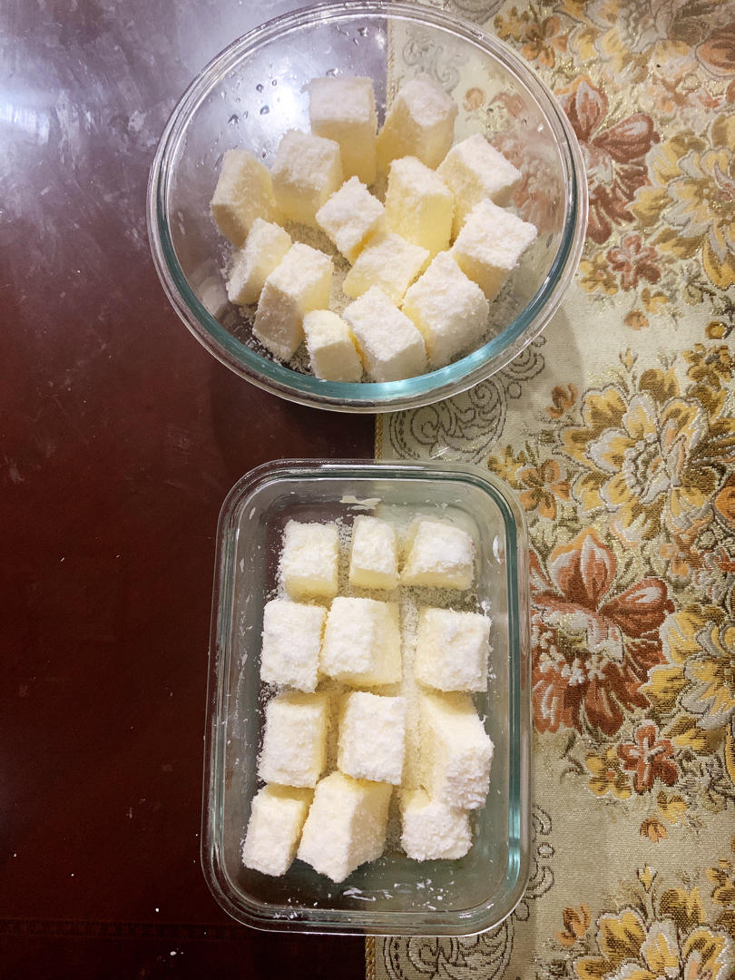 椰蓉牛奶小方