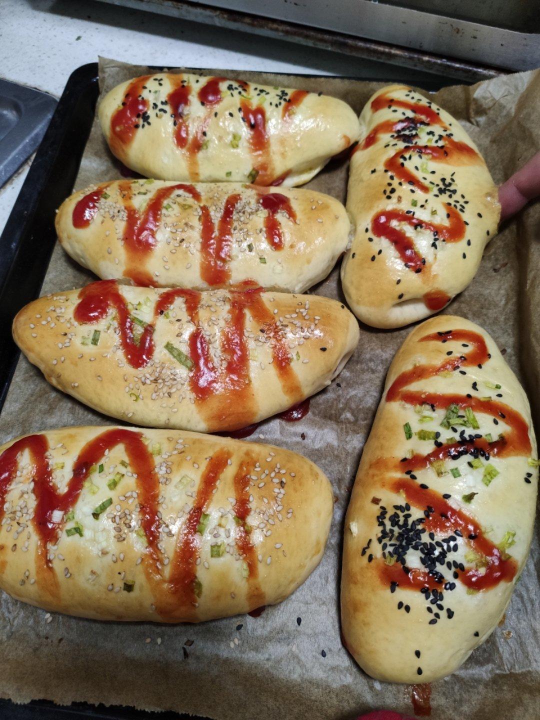 火腿肠早餐面包（一次发酵法）