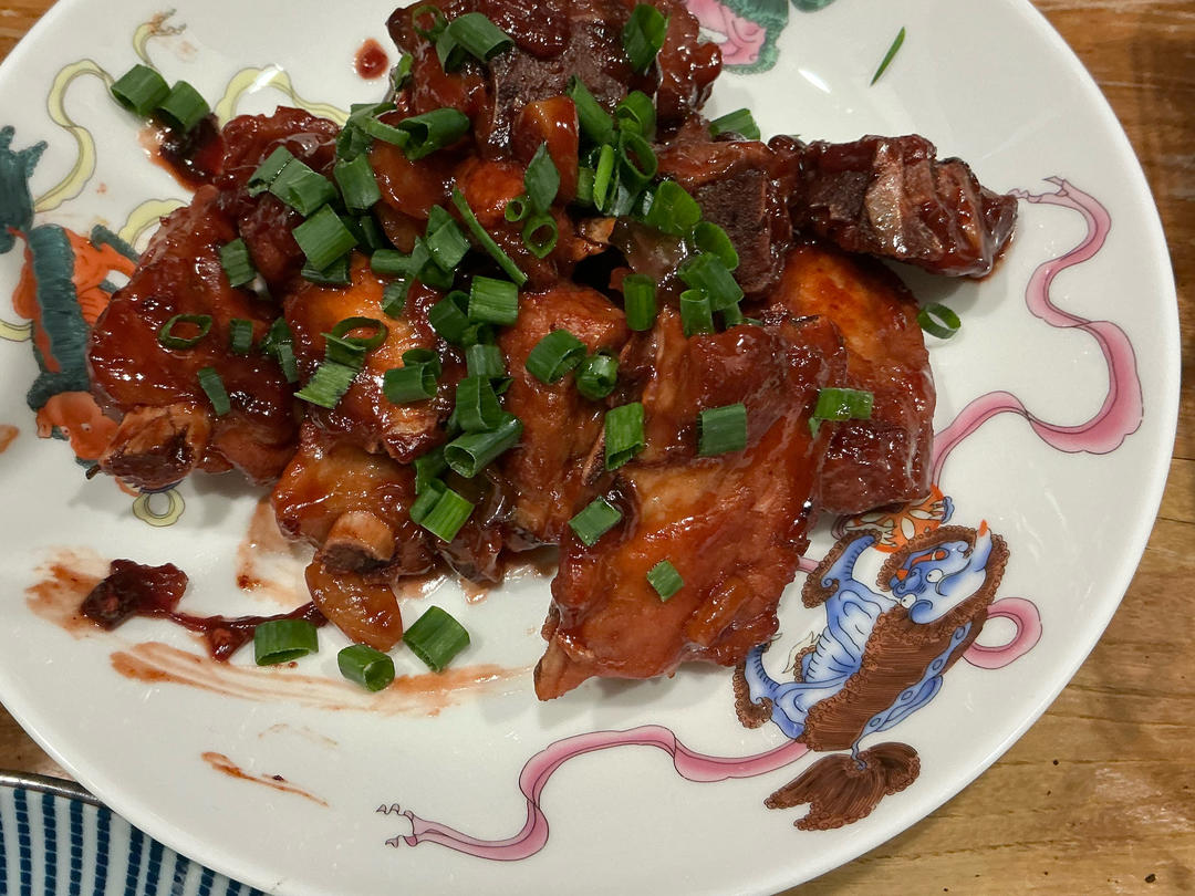 经典广东粤菜，南乳排骨，一锅端