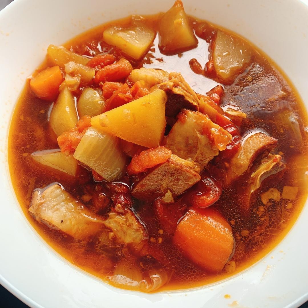 番茄土豆炖牛腩