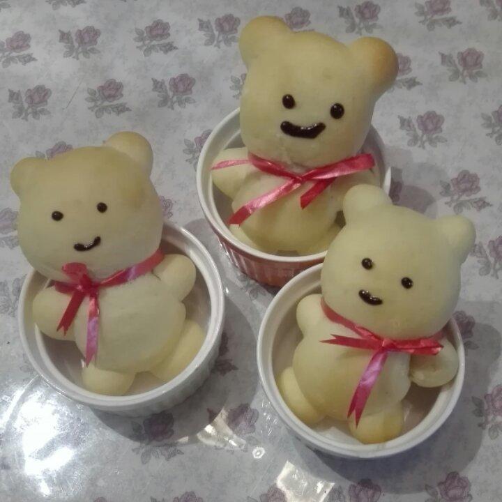 可爱小熊面包
