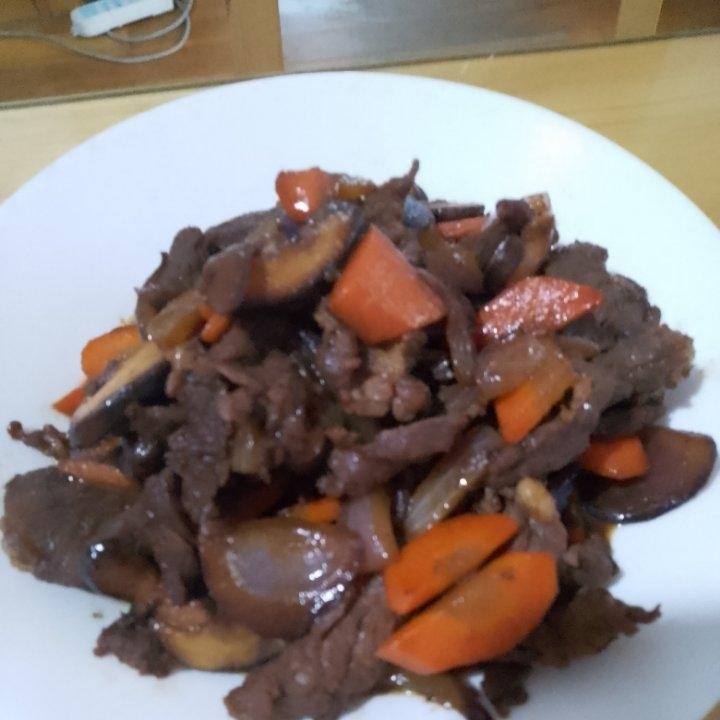 又香又嫩的小炒牛肉（巨好吃，手残党也能做）