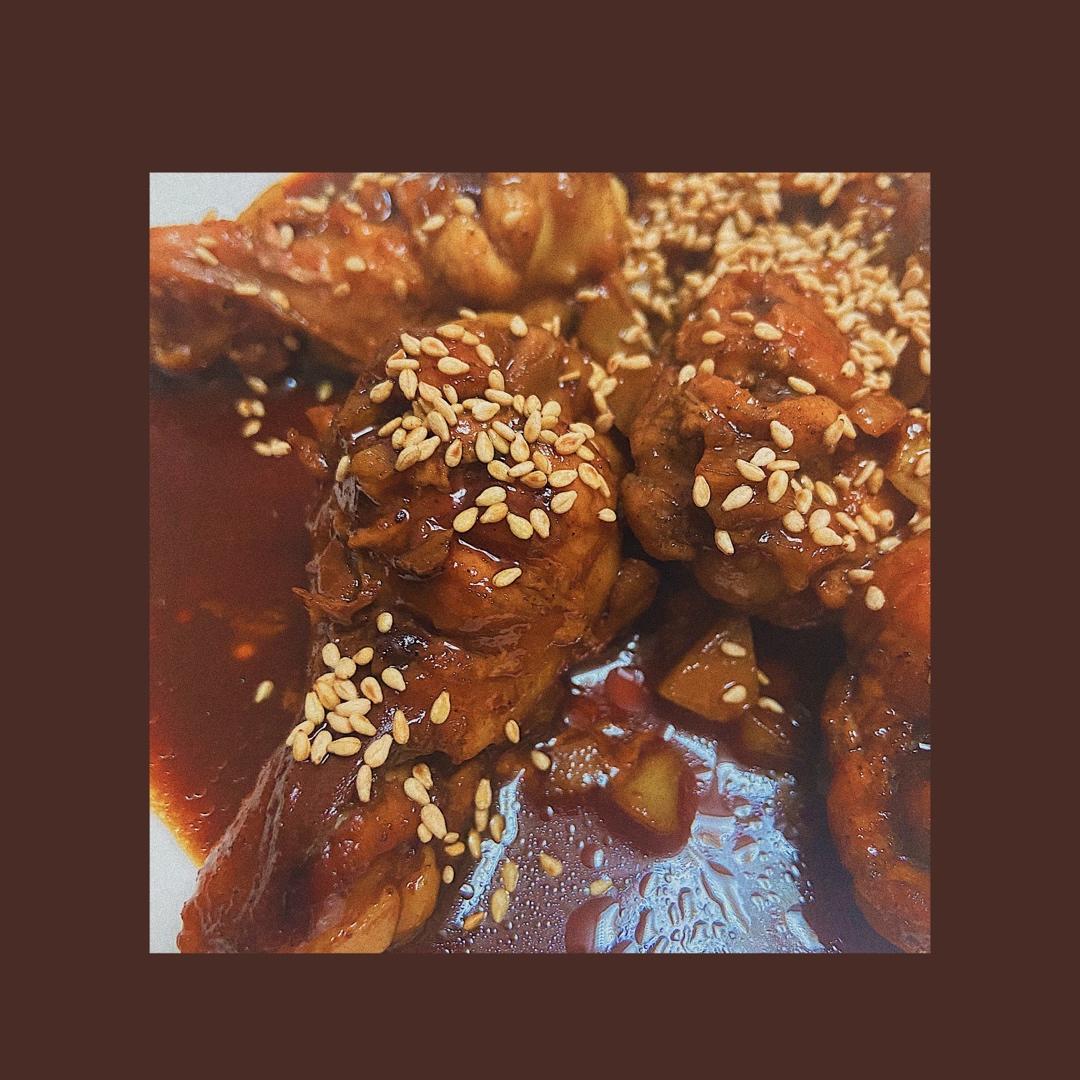 【电饭煲蜜汁鸡翅】