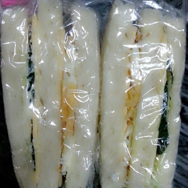 火腿煎蛋三文治