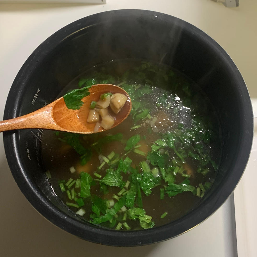 明明是素汤 却鲜得像鸡汤一样的「口蘑汤」