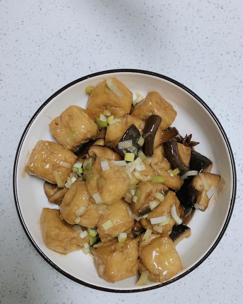 香菇烧面筋