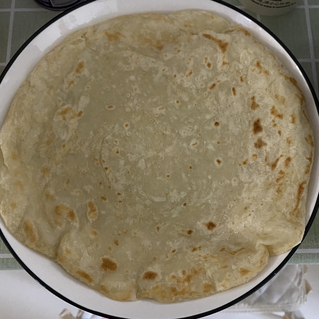 烙饼不硬的小窍门 掌握了你也能看出柔软多层凉了不硬的小油饼