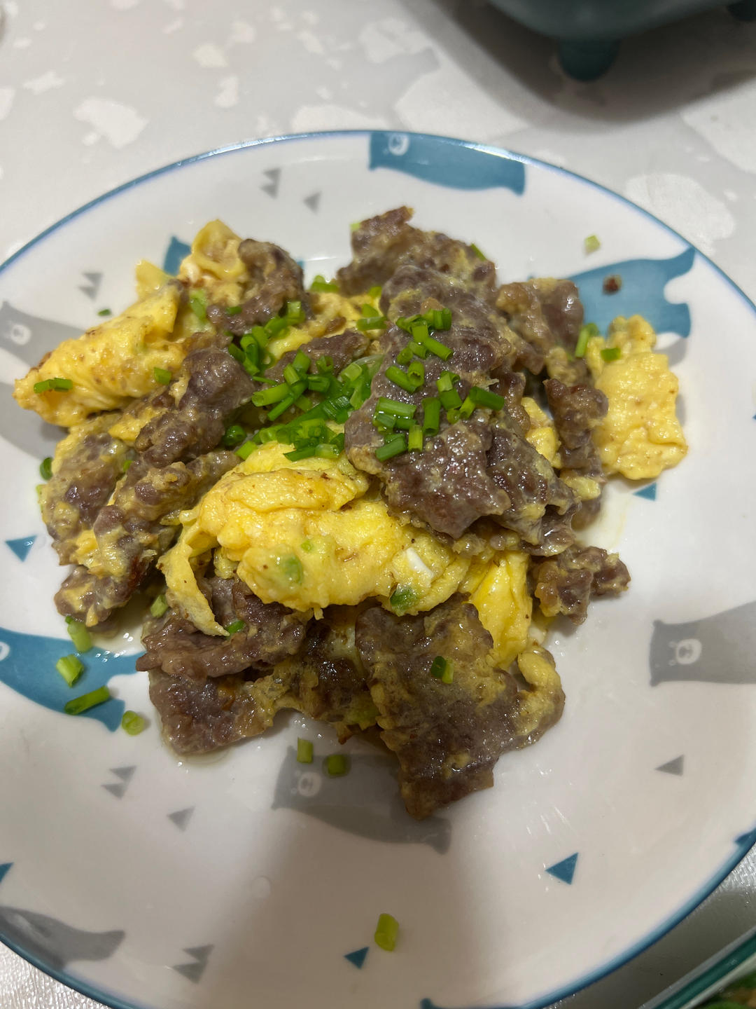 滑蛋牛肉，牛肉滑嫩，鸡蛋松软