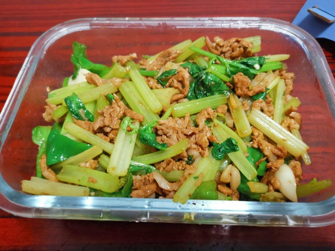 芹菜炒肉丝
