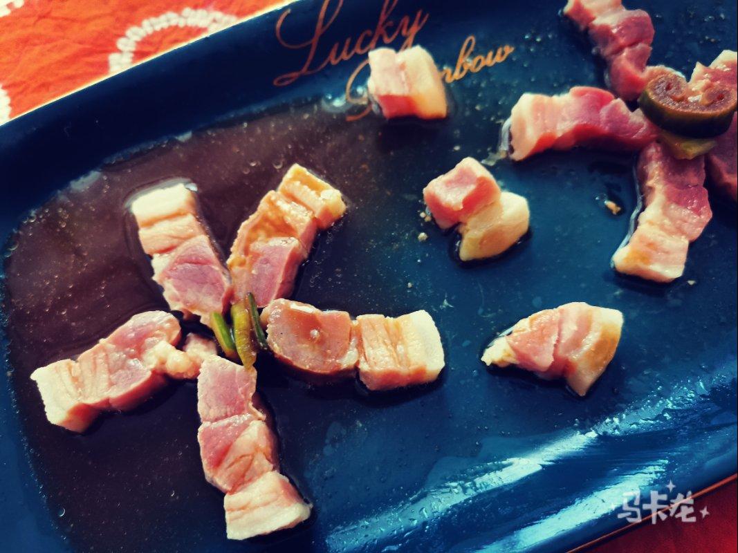 青蒜炒腊肉