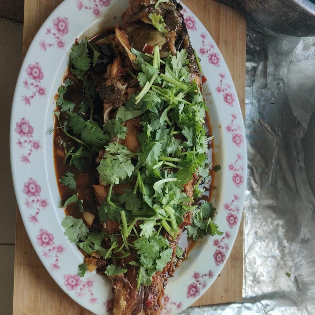 红烧鲤鱼