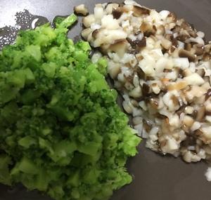 宝宝辅食-鳕鱼菜花香菇粥的做法 步骤3