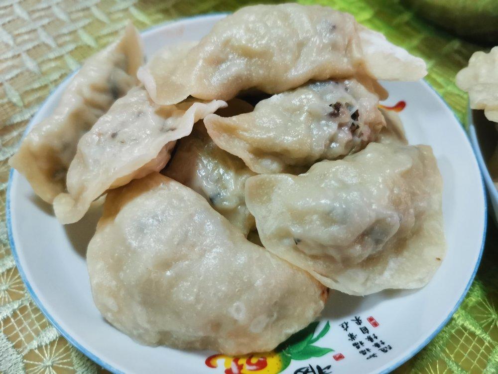 手工揉面三分钟，又韧又薄又好包的饺子皮