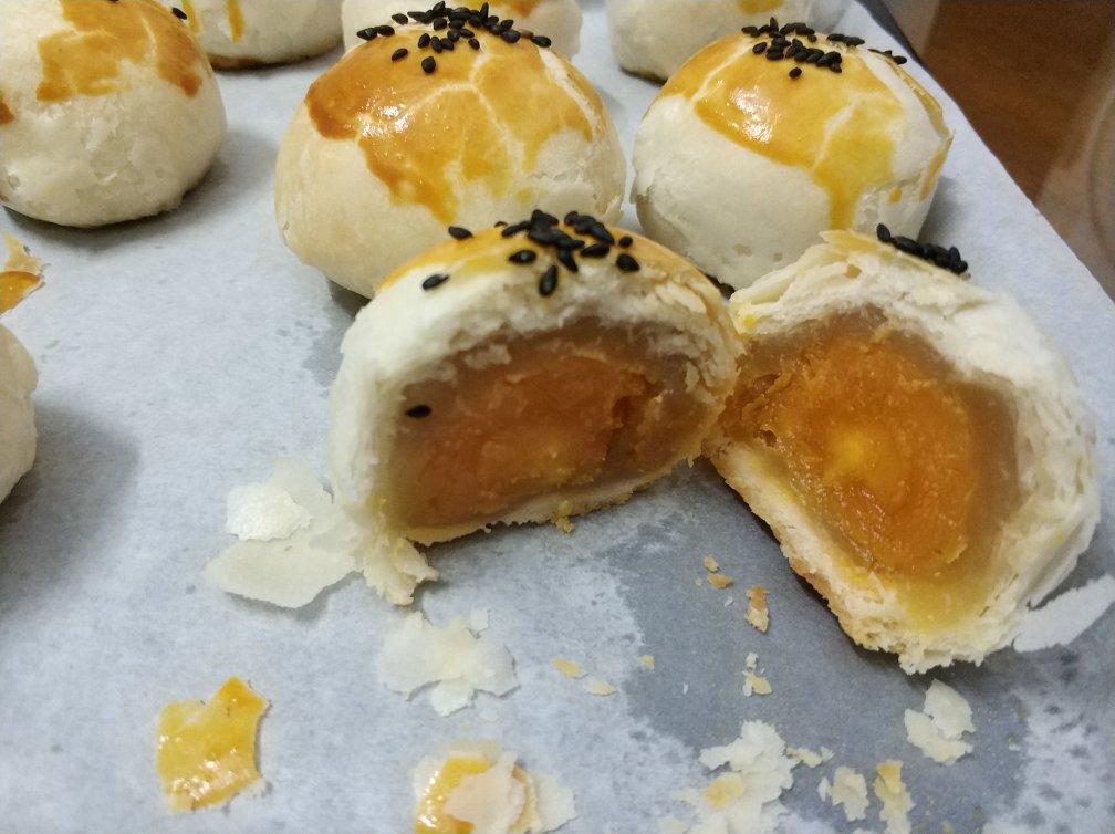 蛋黄酥
