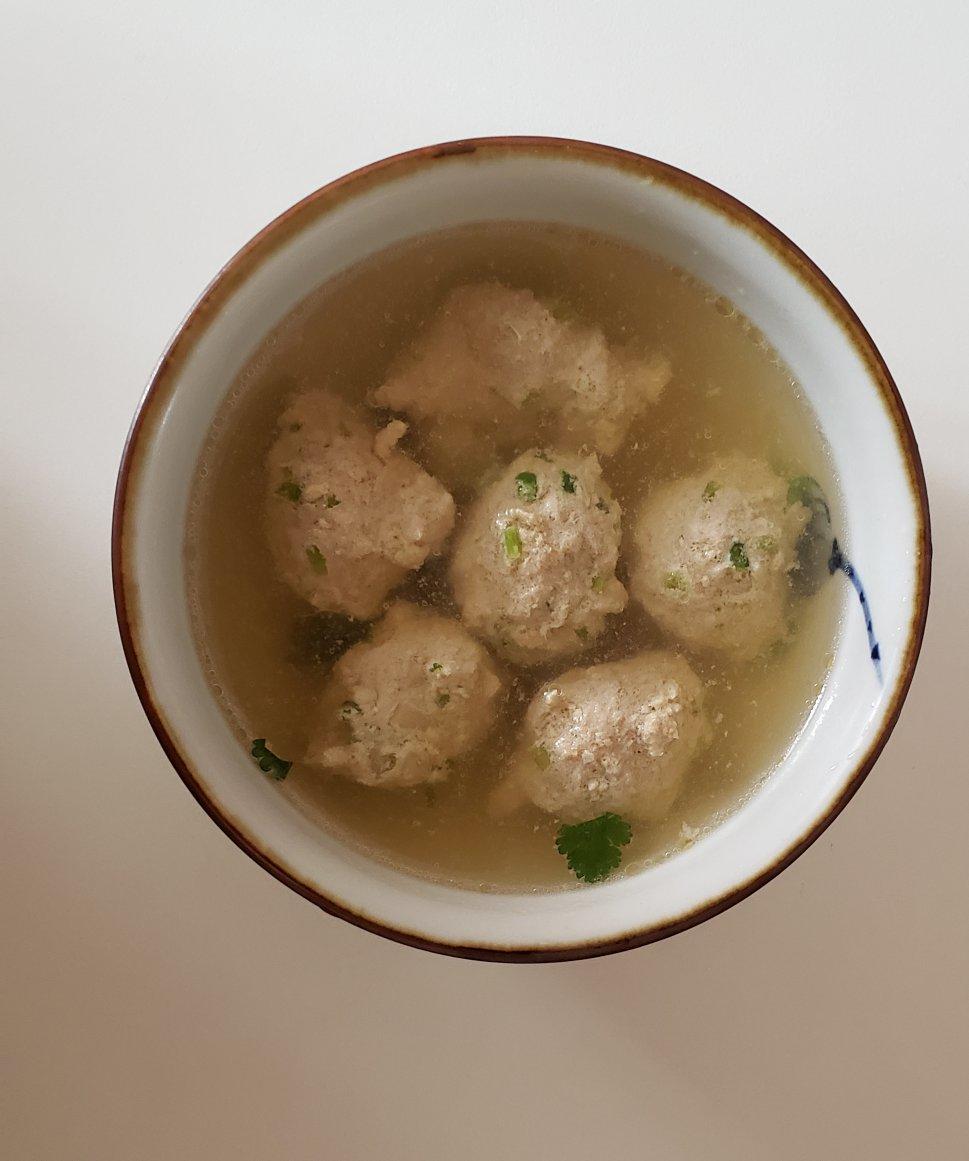 水汆肉丸子