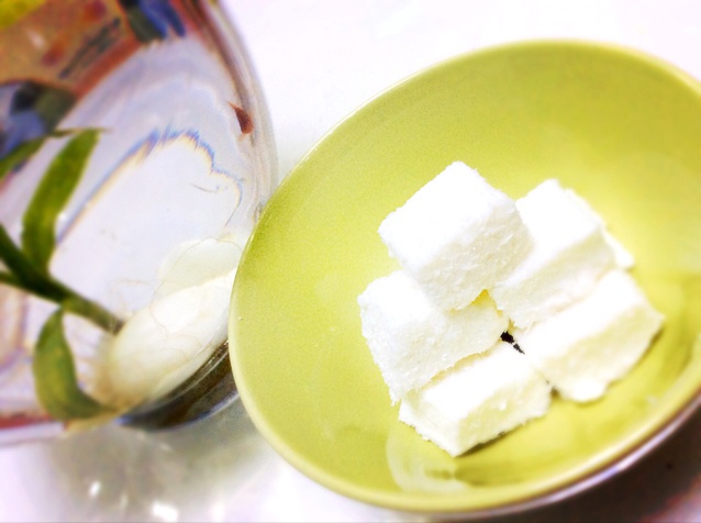 椰丝牛奶小方糕