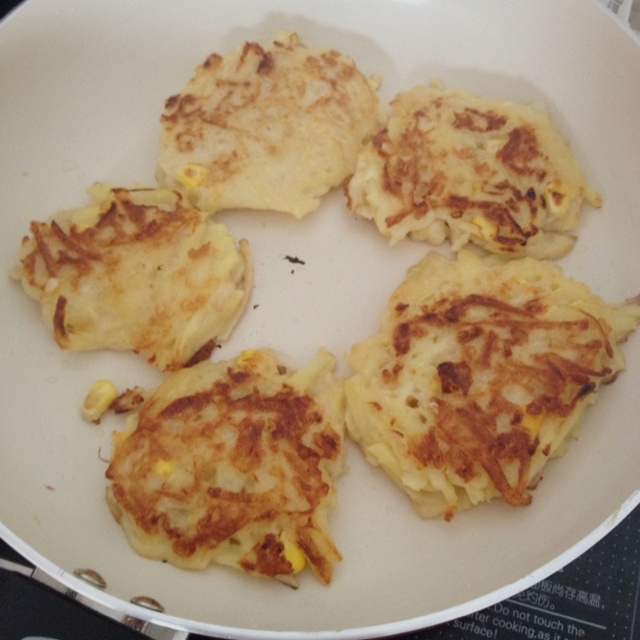 洋葱田园土豆饼
