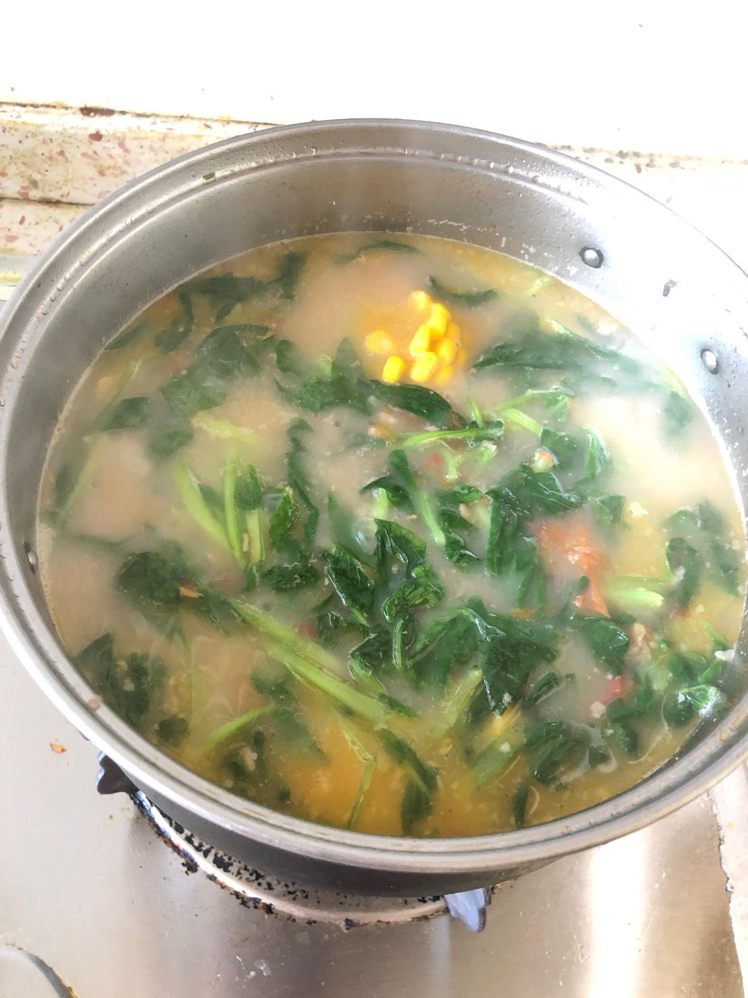 超浓番茄玉米排骨汤‼️