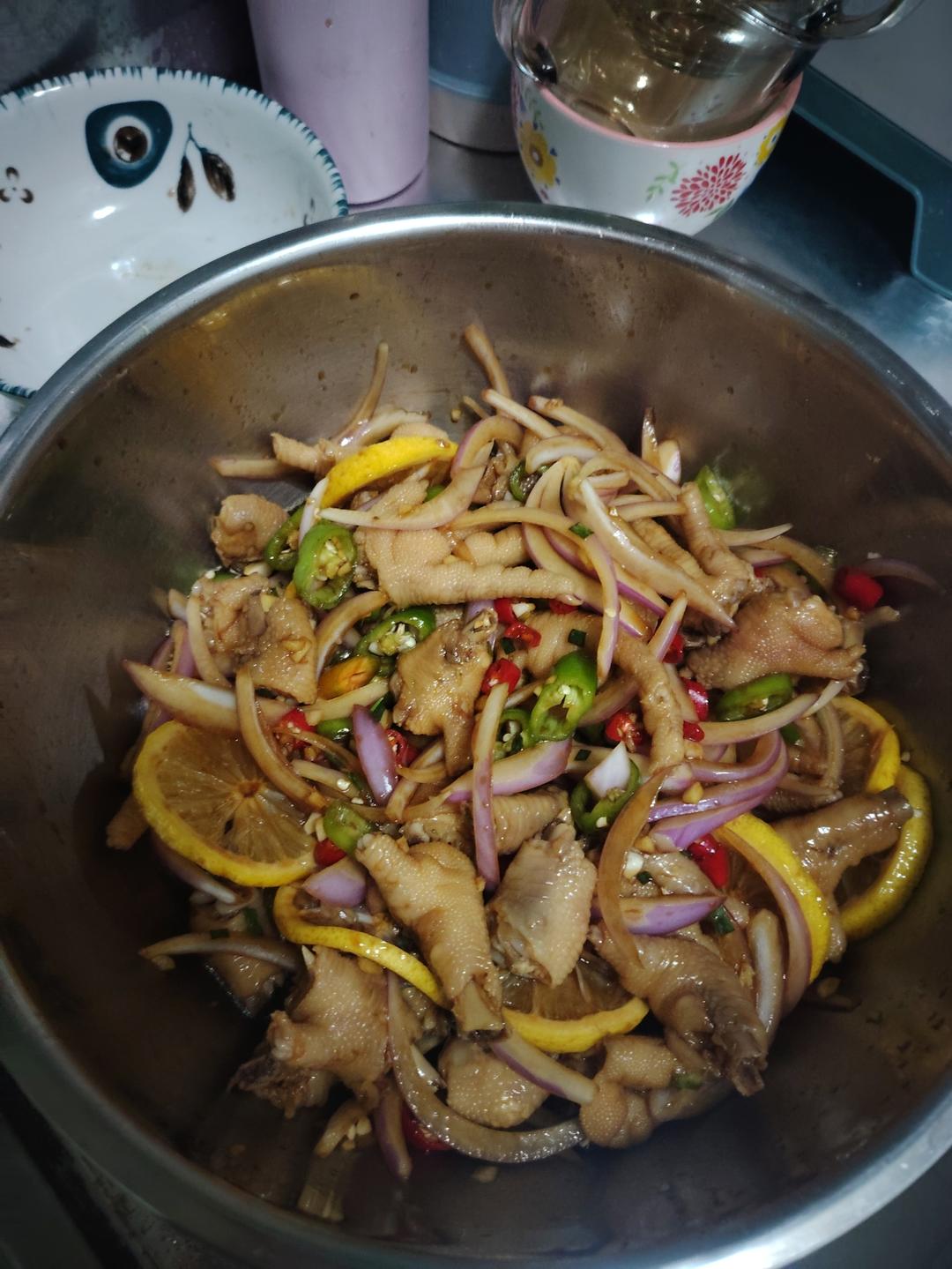 【柠檬酸辣鸡爪】自制超级无敌美味的网红鸡爪