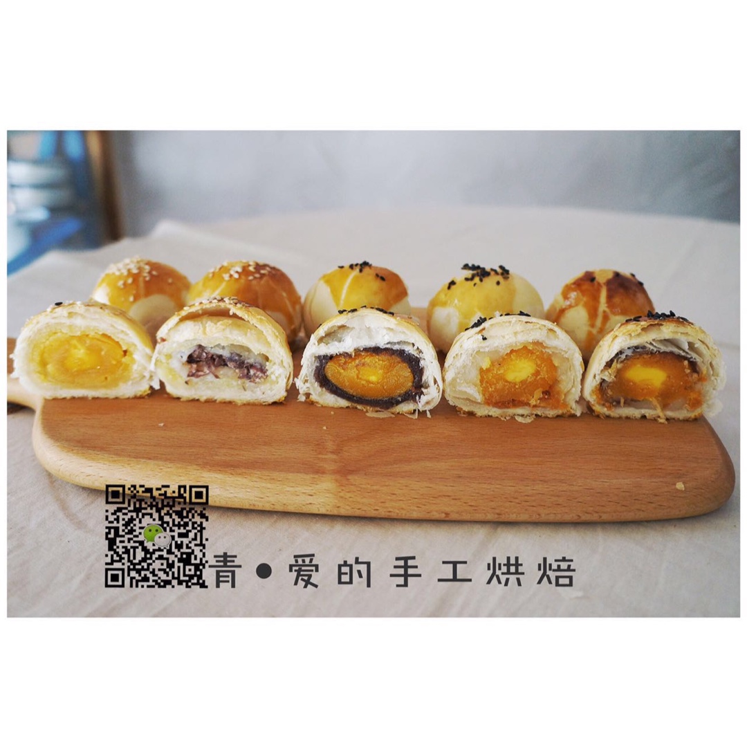 蛋黄酥：抹茶酥：（奶黄味）