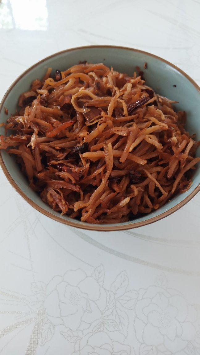 格格学习做的炒咸菜疙瘩丝
