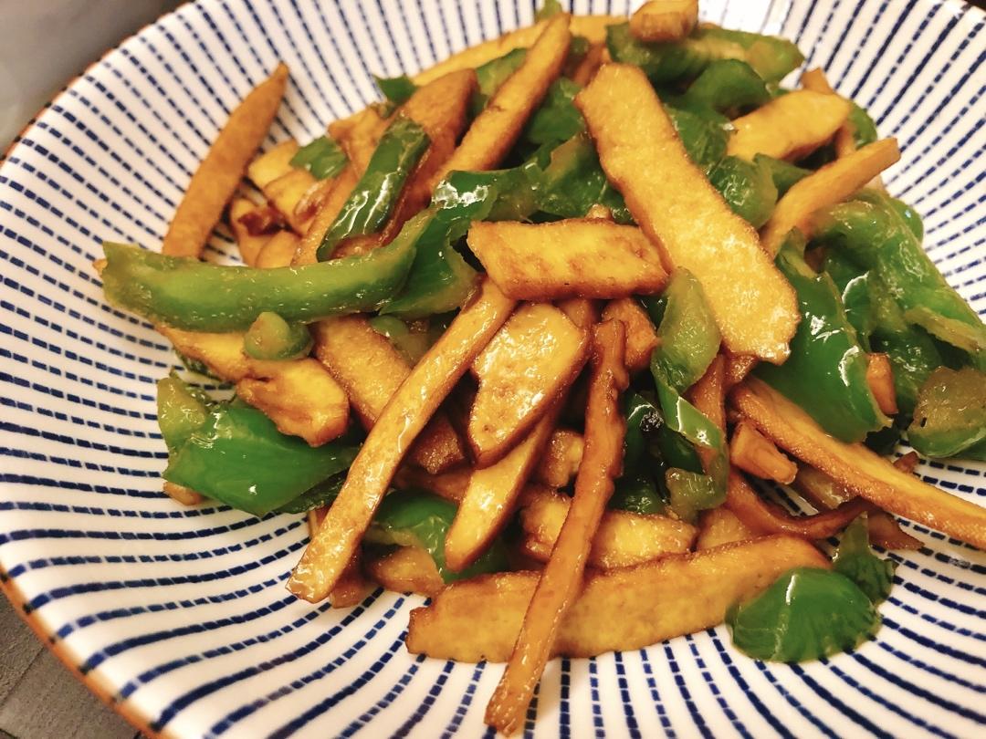 青椒炒豆腐干