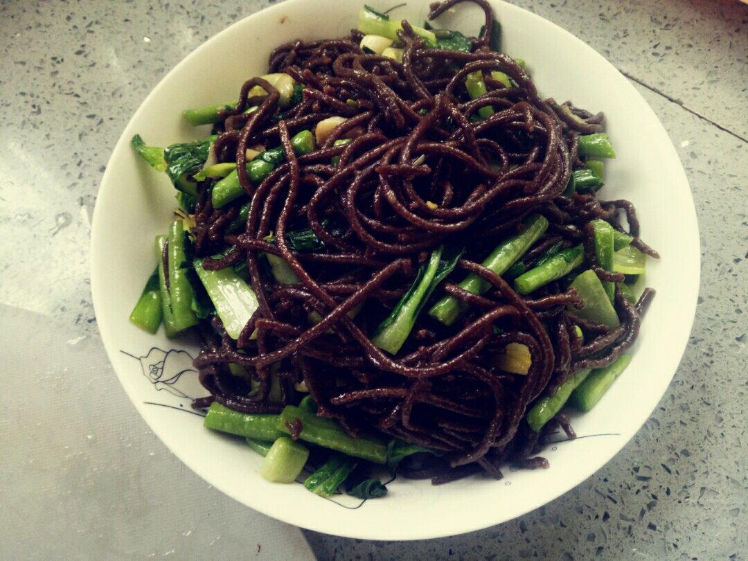 炒饸饹（红薯面条）