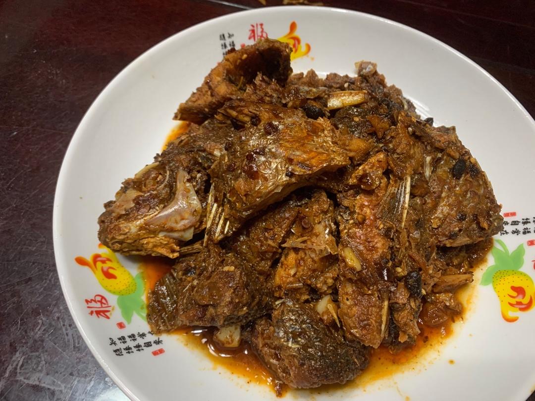 豆豉红烧鱼