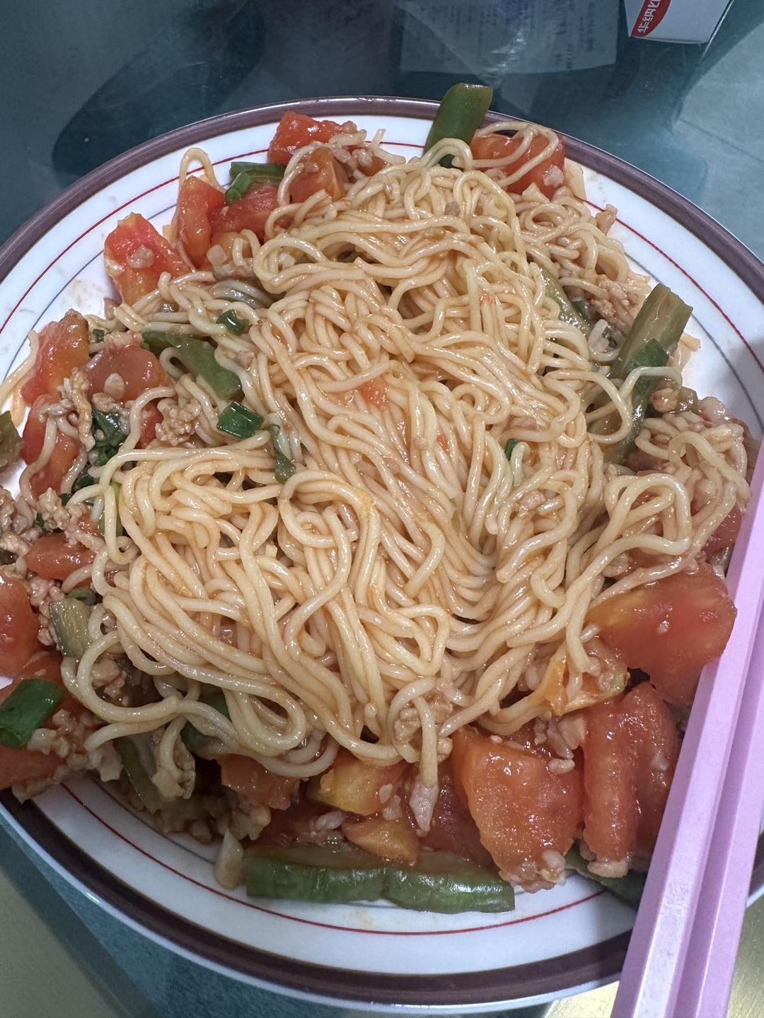 🍅西红柿肉末🍆茄子焖面🍜含泪吃了两大碗