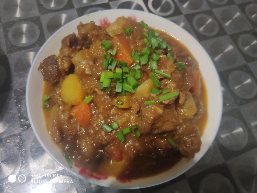 红烧牛肉土豆 （独家秘制）