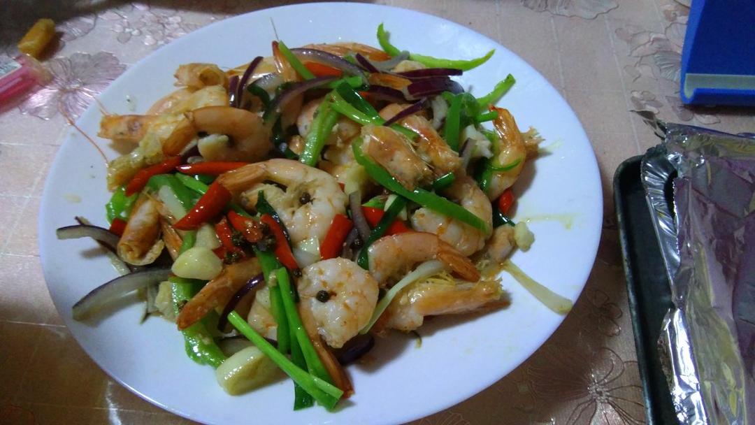 抖音·沸腾虾🦐