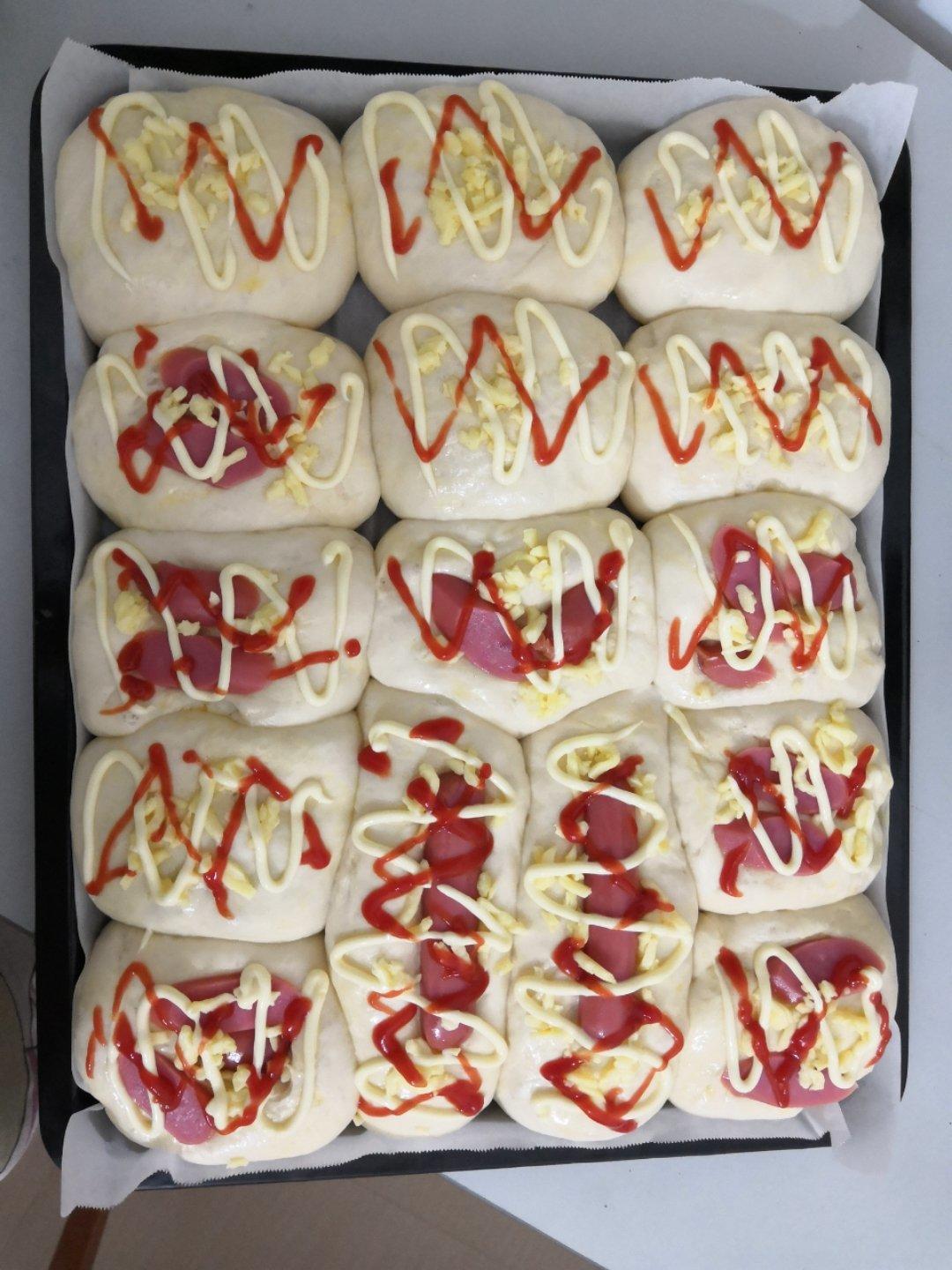 香肠肉松芝士面包（咸口面包）