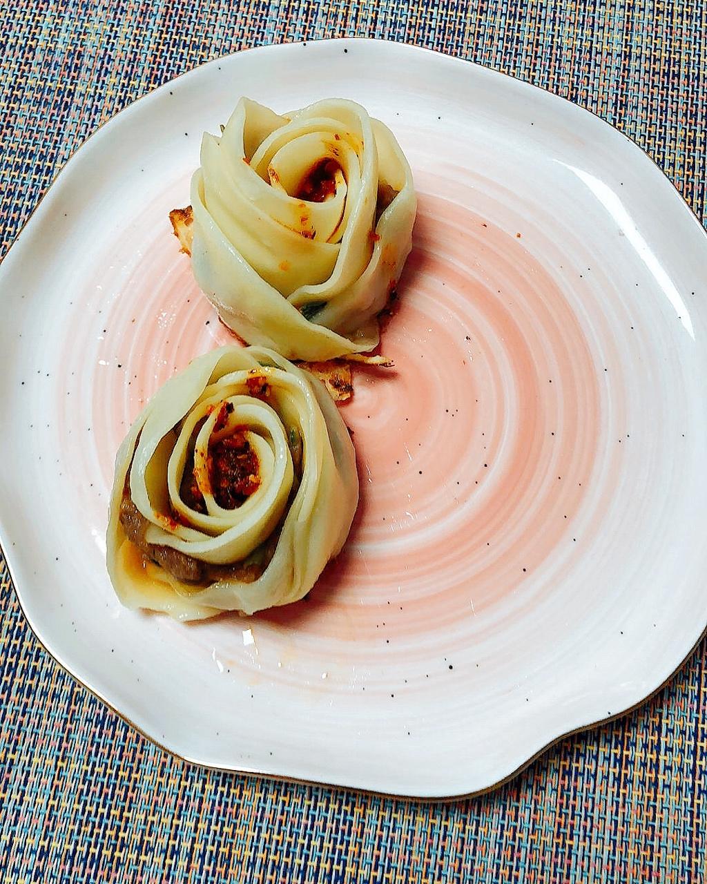 玫瑰花饺子
