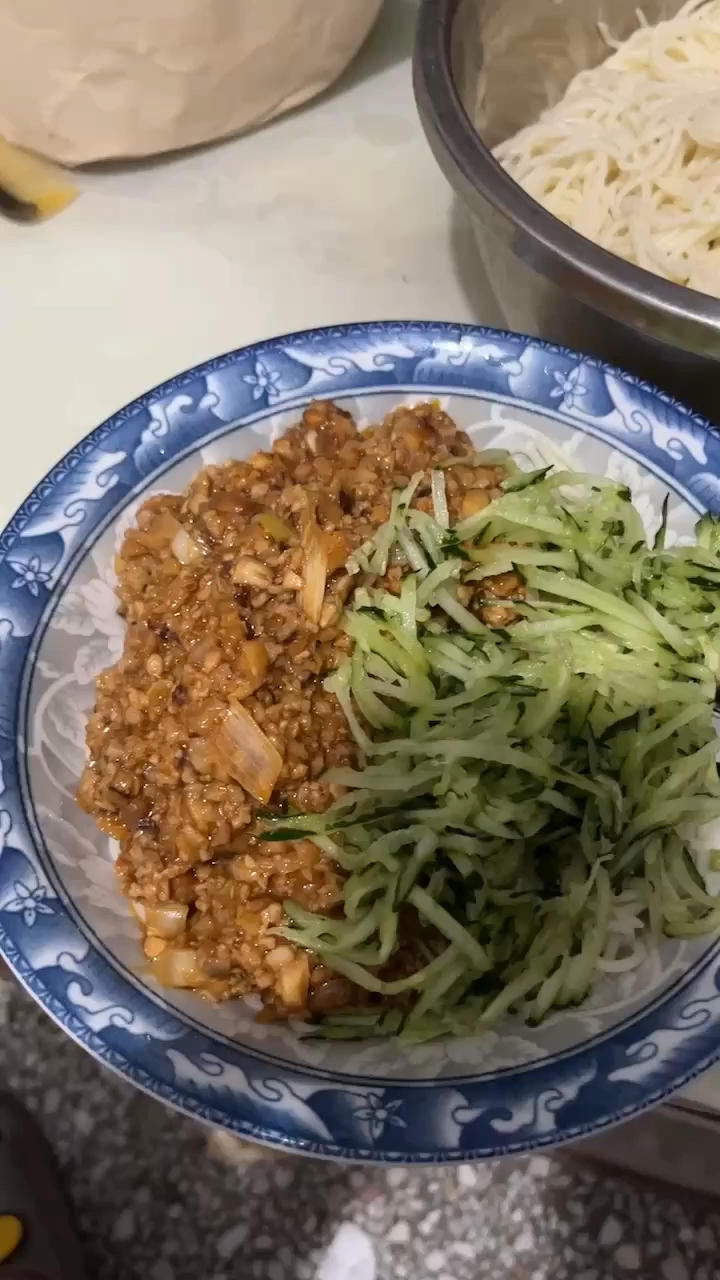 肉夹馍(白吉馍的制作)