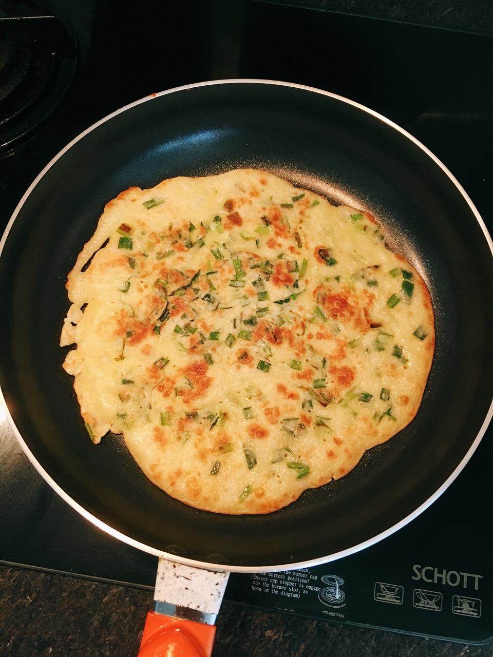 韭菜鸡蛋摊饼