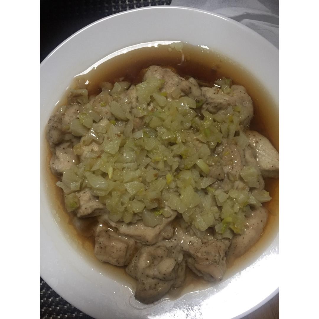 蒜蓉蒸鸡胸（鸡腿）