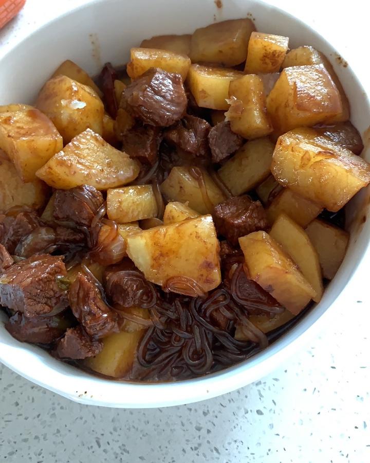 土豆炖牛肉