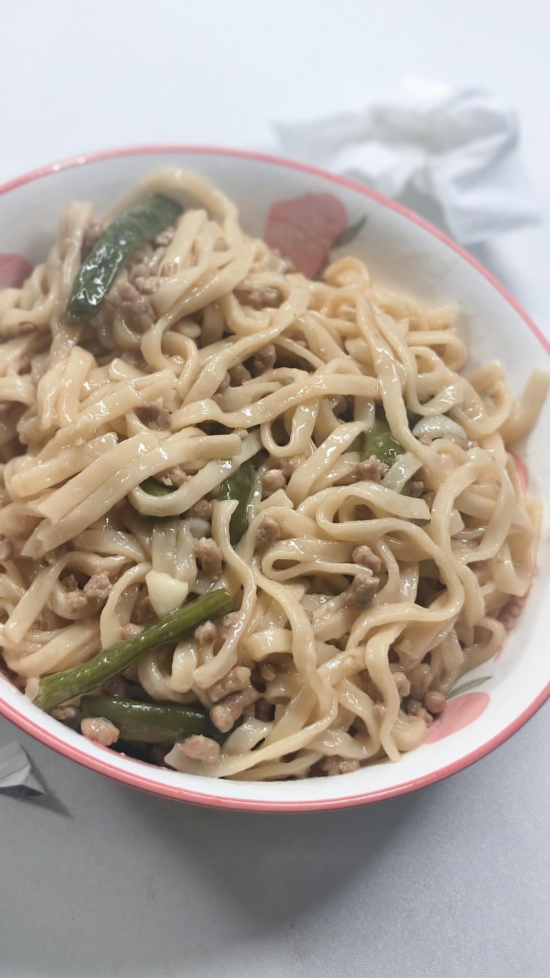 地道老北京扁豆焖面 豆角焖面 太好吃小心吃撑哦