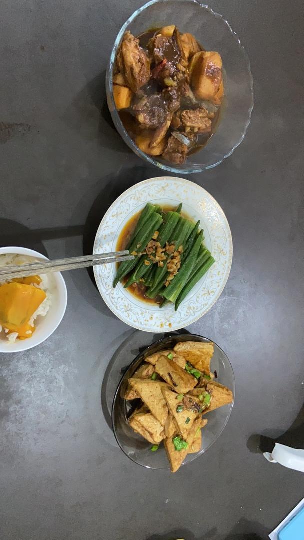 【甜心招牌】简单美味白灼秋葵