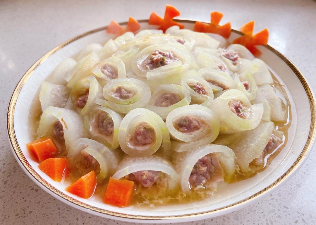 花开蒜蓉粉丝蒸冬瓜肉卷