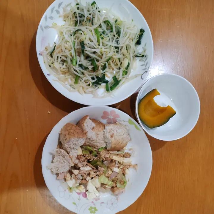金枪鱼豆腐沙拉