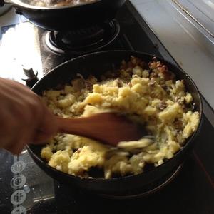 青菜土豆泥的做法 步骤3