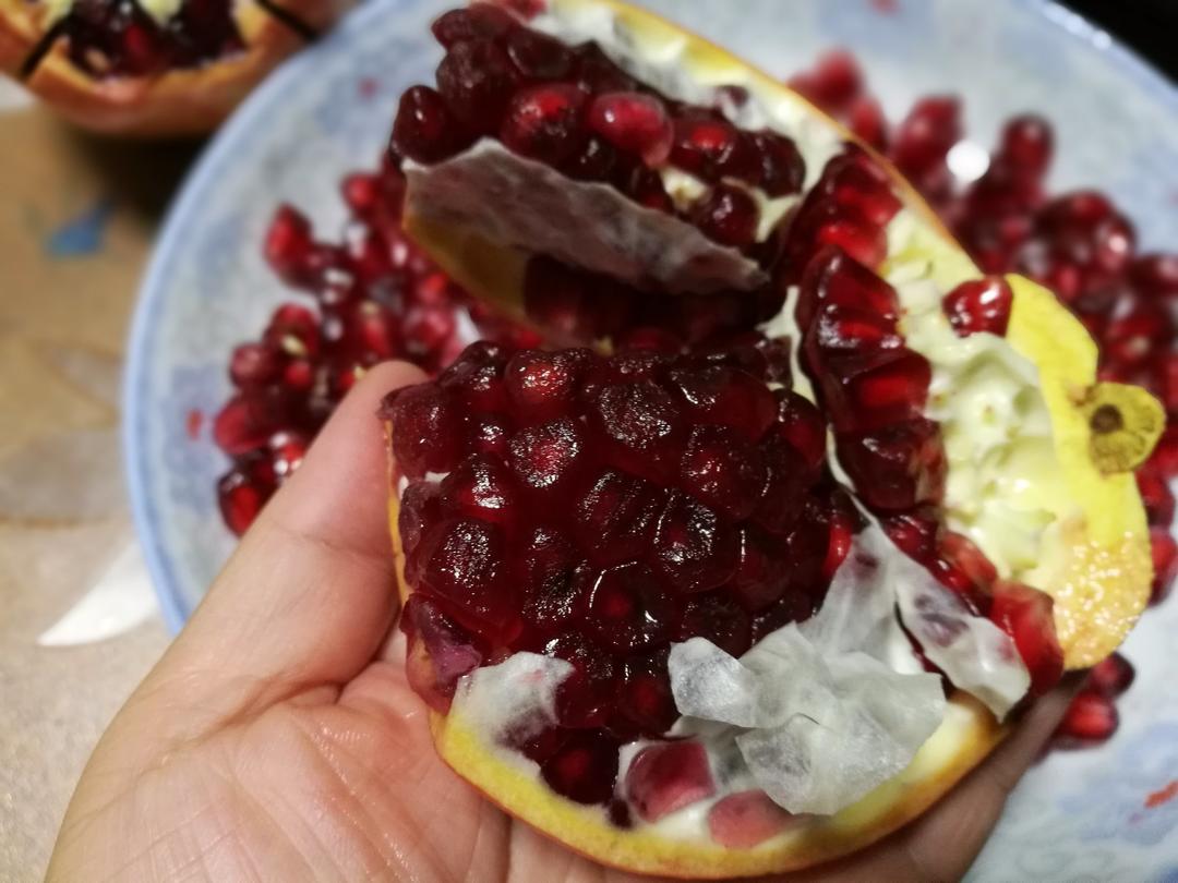 巧吃大石榴