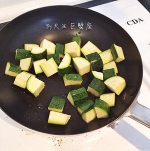 夏日蔬菜锅的做法 步骤3