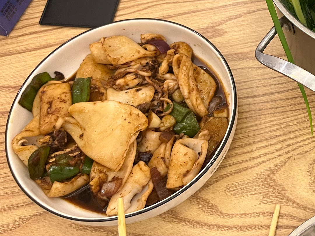 爆炒鱿鱼须，鱿鱼须一定要焯水！